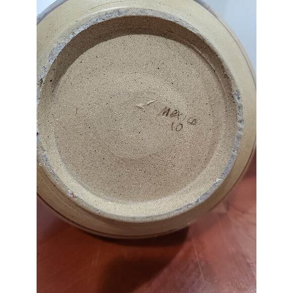 Vintage Vase Tonala Sandstone Mexican Folk Art 11"x8" Pottery Signed - Picture 9 of 10